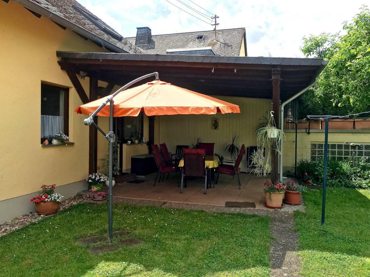 Gaestehaus Hoffmann Farschweiler Exterior foto